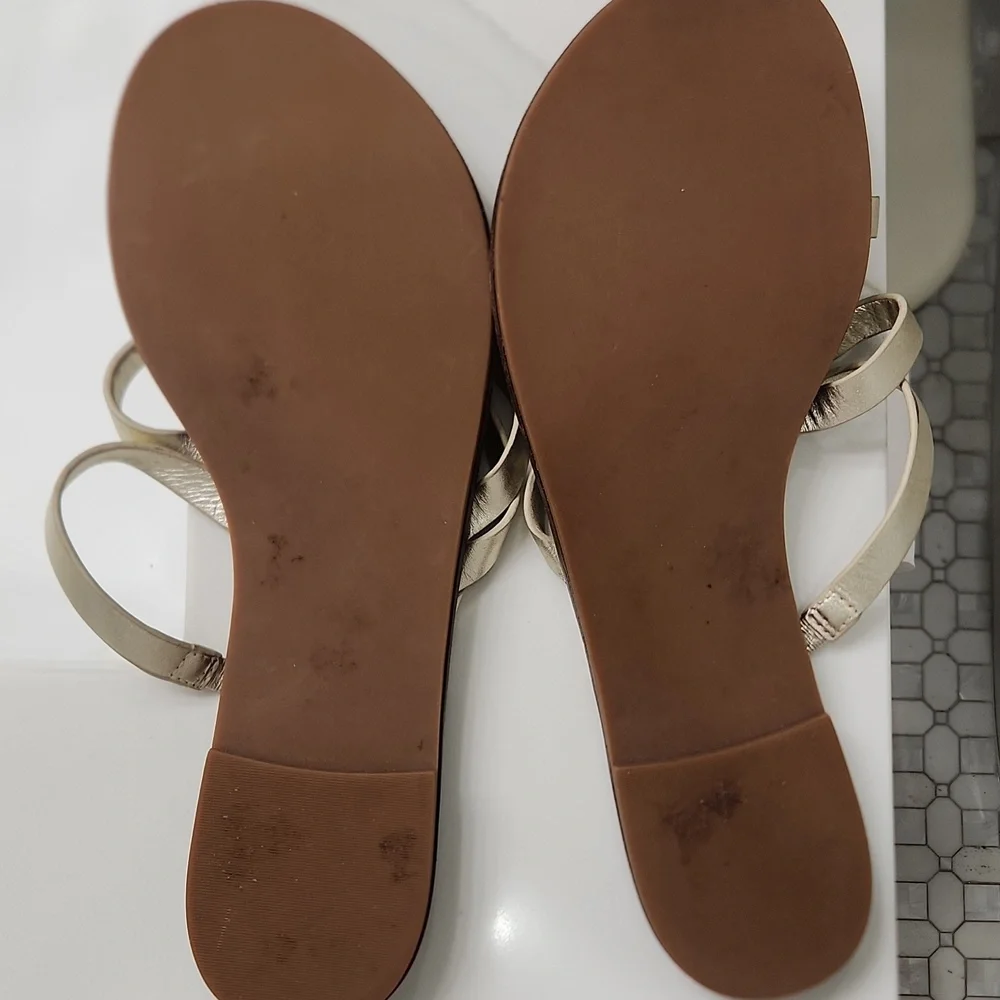 Tory Burch Gold Strappy Leather Sandals with Brown Footbed - Picture 9 of 11